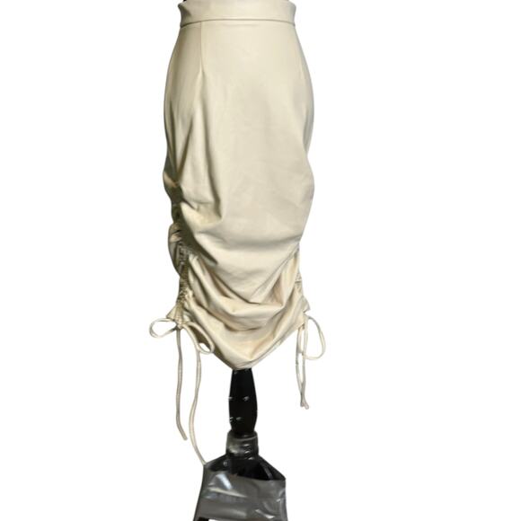 The Brand Label tan faux leather ruched midi skirt size small - Picture 11 of 16